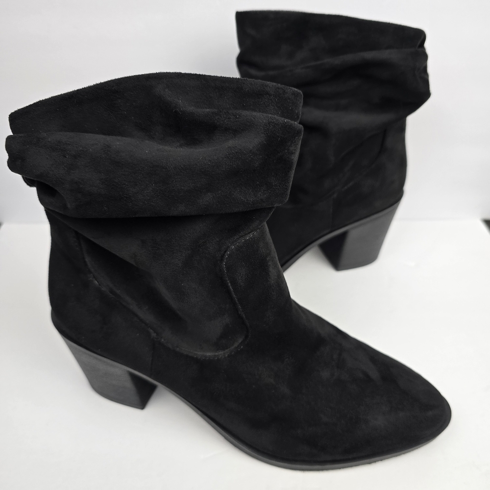 CL BY LAUNDRY Slouchy Block Heel Kalie Bootie Black Microsuede Womens Size 10